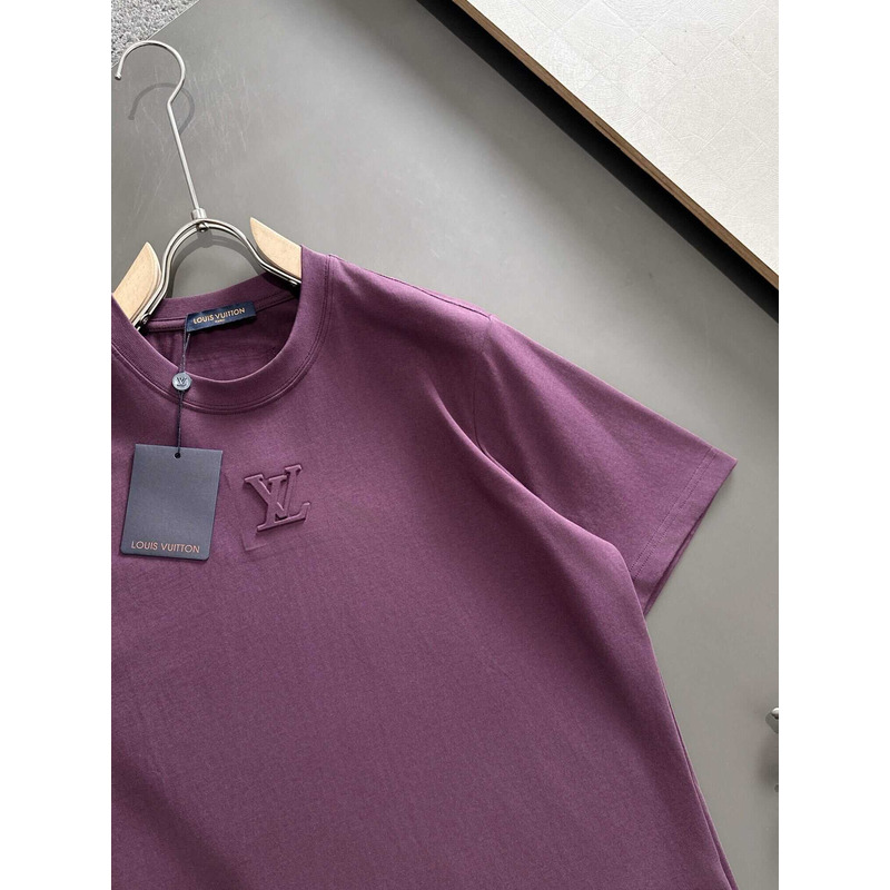 l**is V*t*n cotton t-shirt dark purple