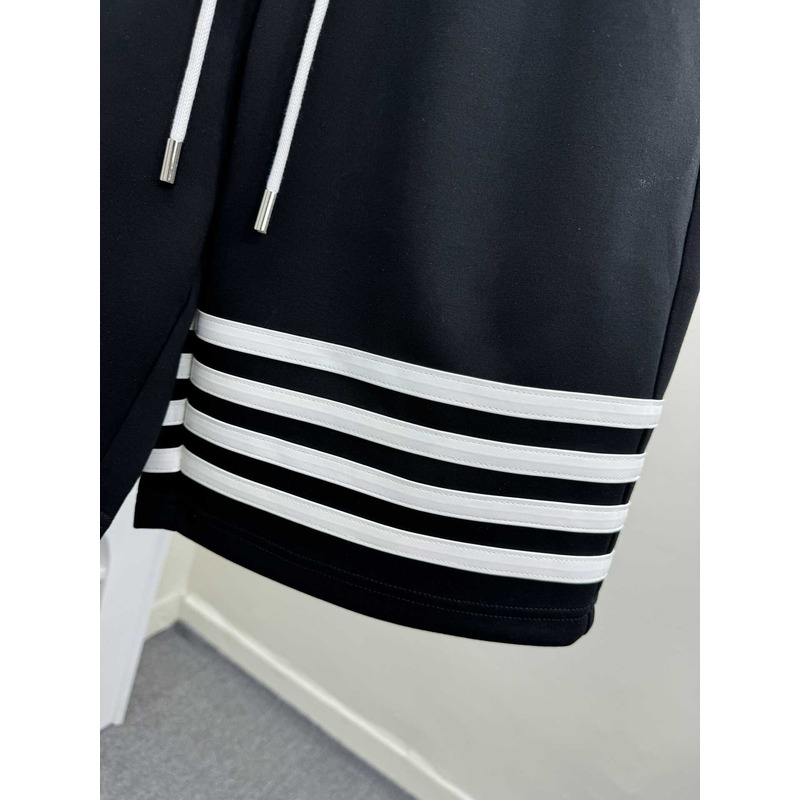 Thom Browne Logo-Print Shorts In Black