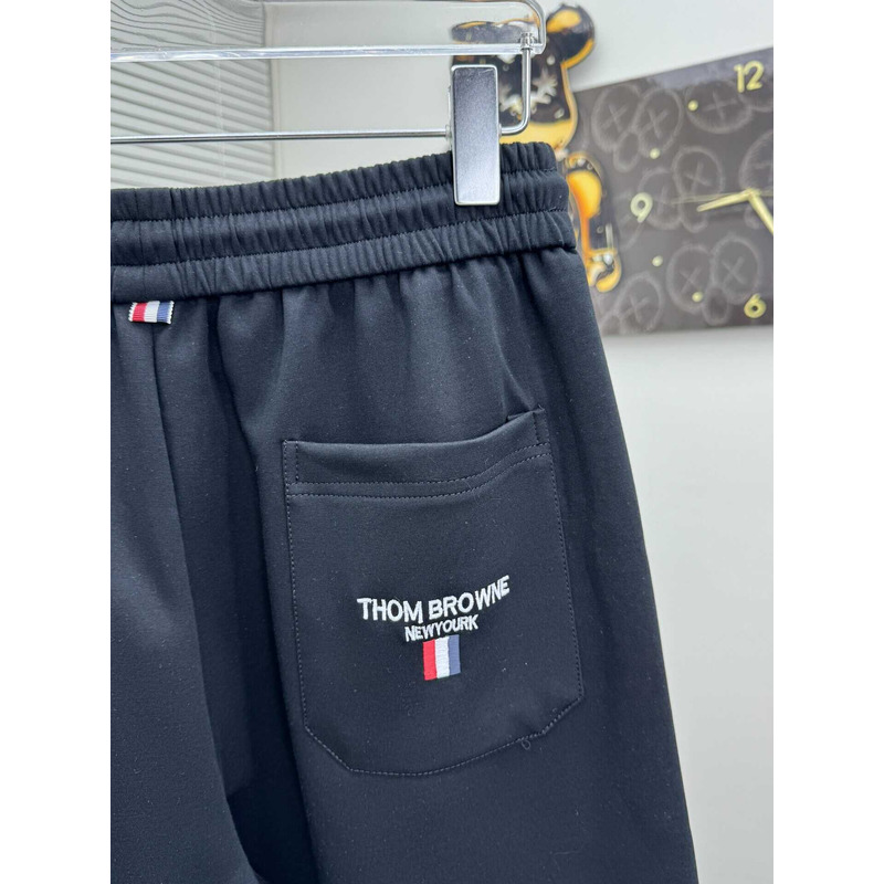 Thom Browne Logo-Print Shorts In Black