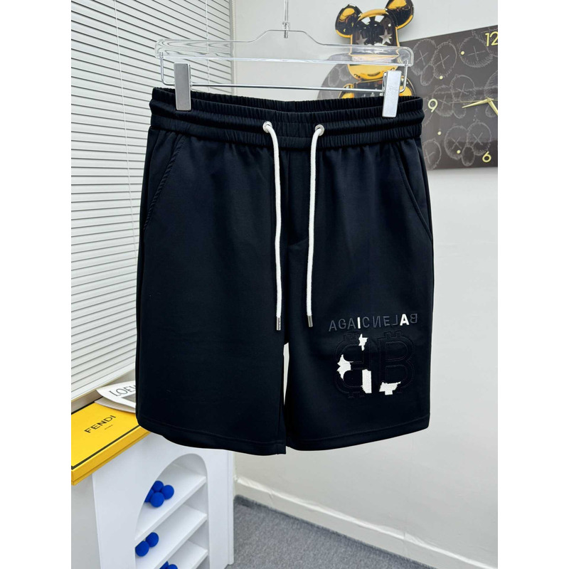 Ba*len*cia*ga logo-print shorts in black