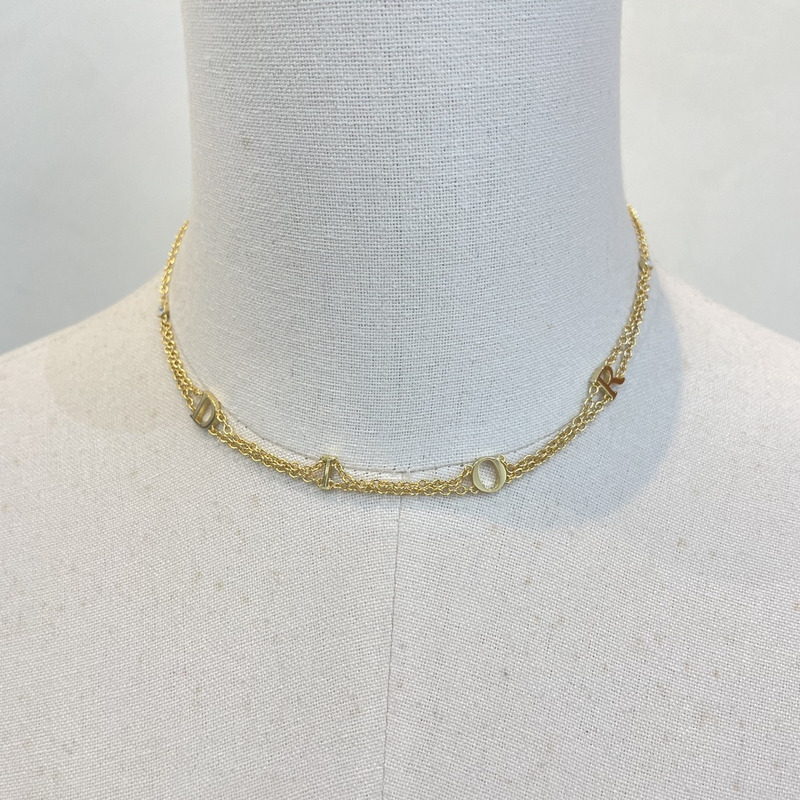 D*or short necklace gold color