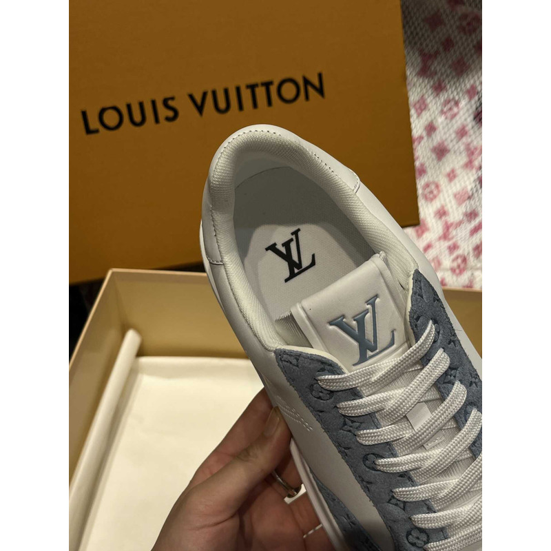 l**is V*t*n beverly hills sneaker