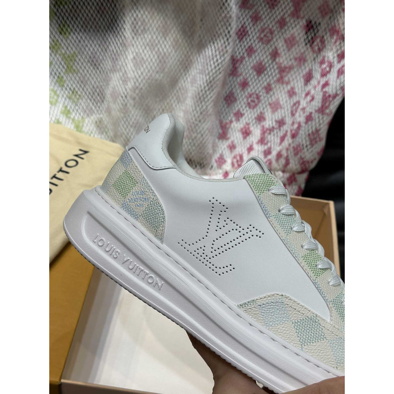 l**is V*t*n logo trainer sneaker white&green