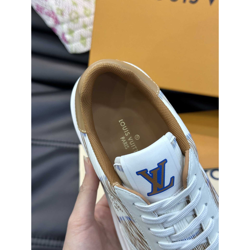 l**is V*t*n beverly hills street style logo sneakers in white&brown