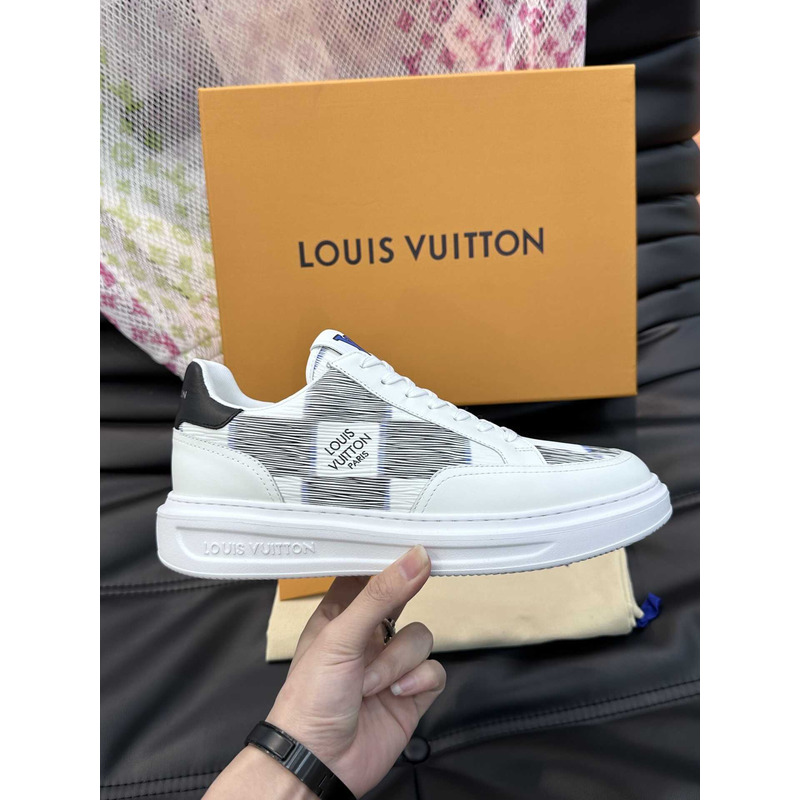 l**is V*t*n beverly hills street style logo sneakers in white