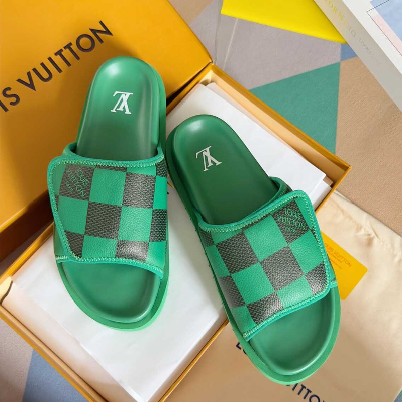 l**is V*t*n miami mule slides in green