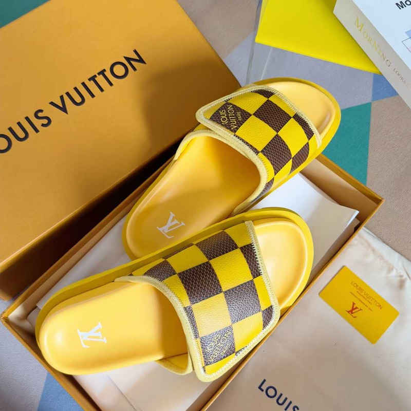 l**is V*t*n miami mule damier yellow