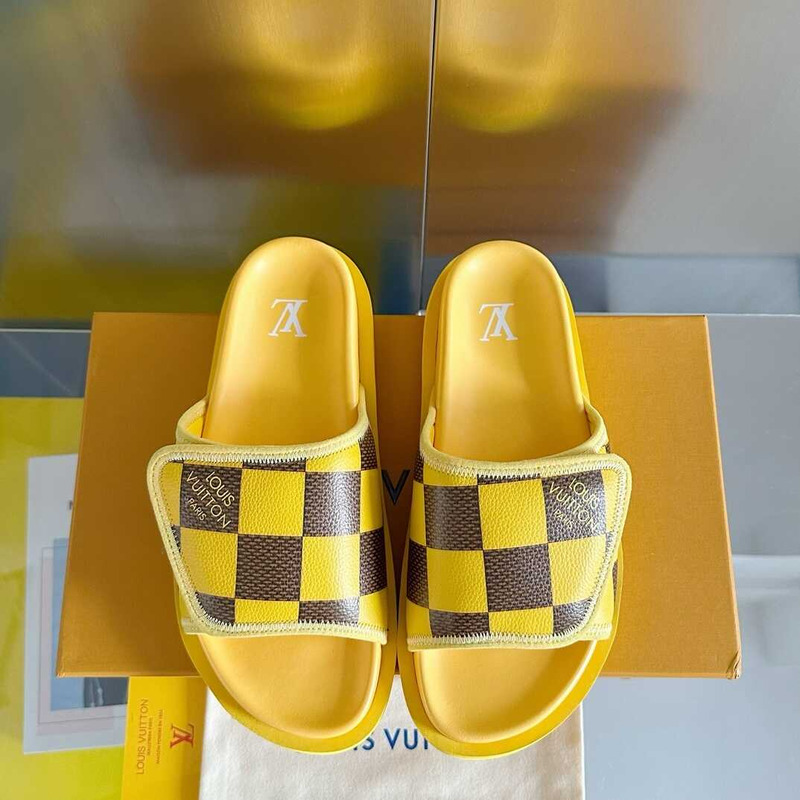 l**is V*t*n miami mule damier yellow