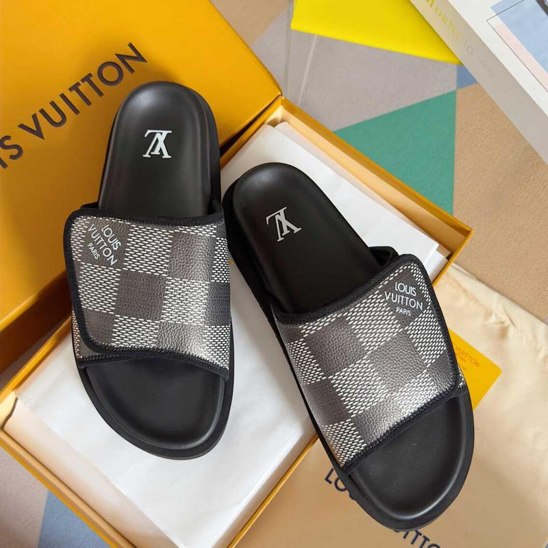 l**is V*t*n miami mule damier black