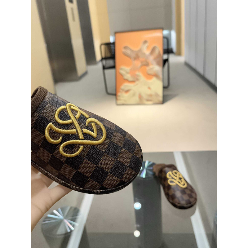 l**is V*t*n lv palace slipper damier ebene