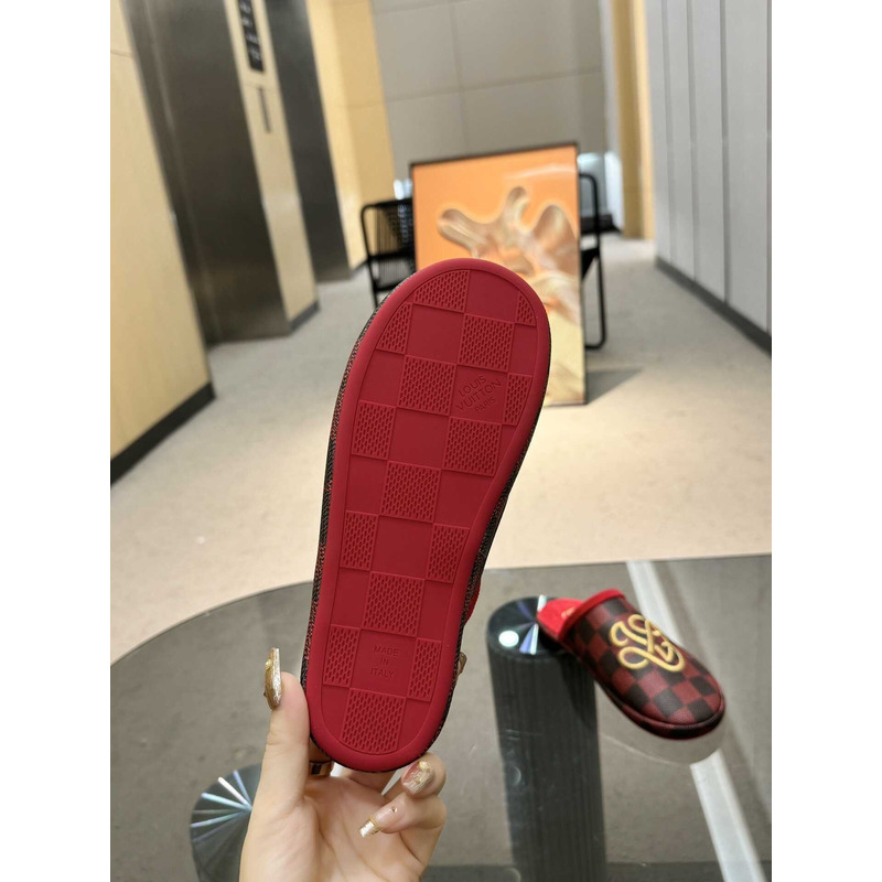 l**is V*t*n lv palace slipper damier red