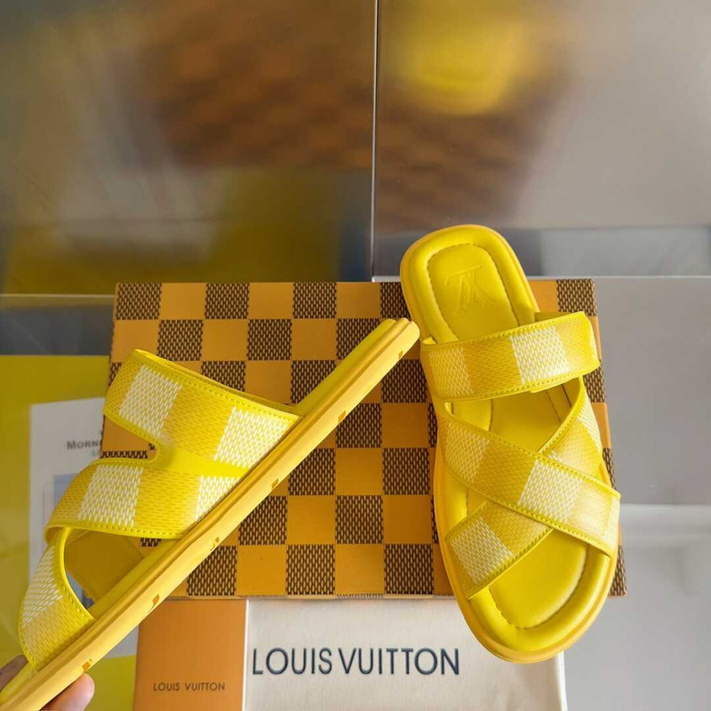 l**is V*t*n venice mule in yellow