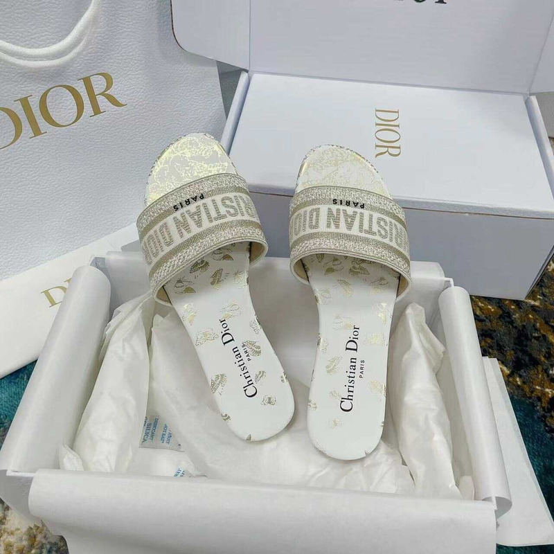 D*or dway embroidered cotton slides white