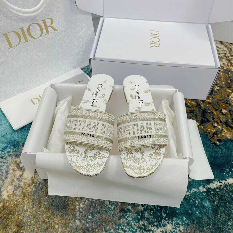 D*or dway embroidered cotton slides white