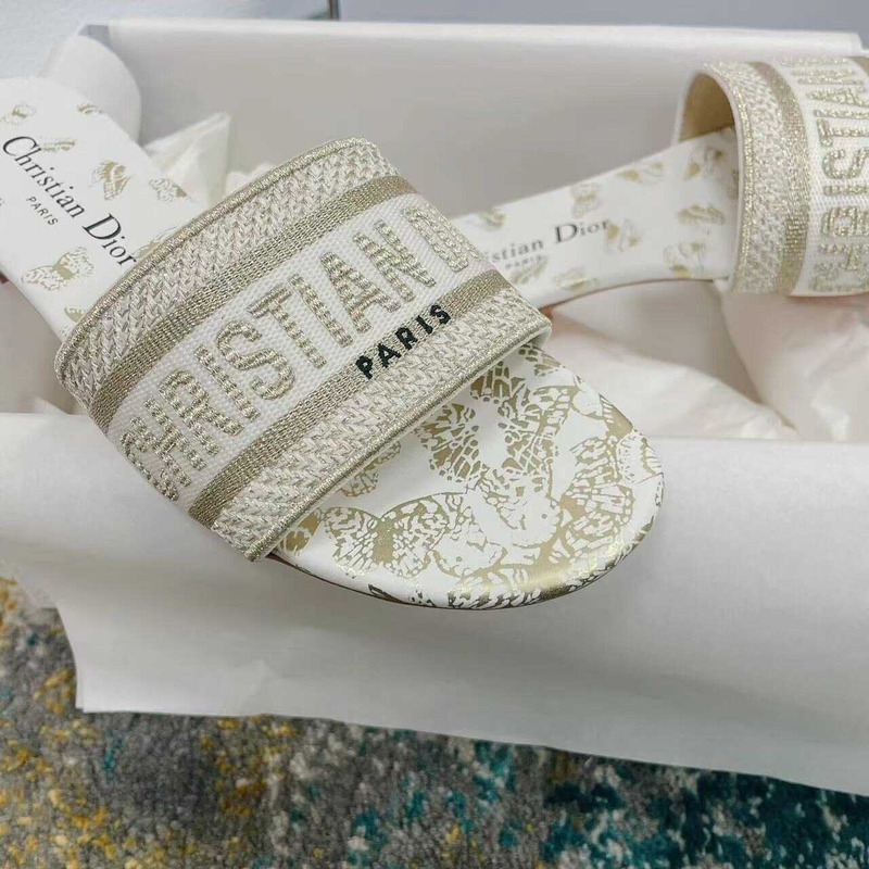 D*or dway embroidered cotton slides white