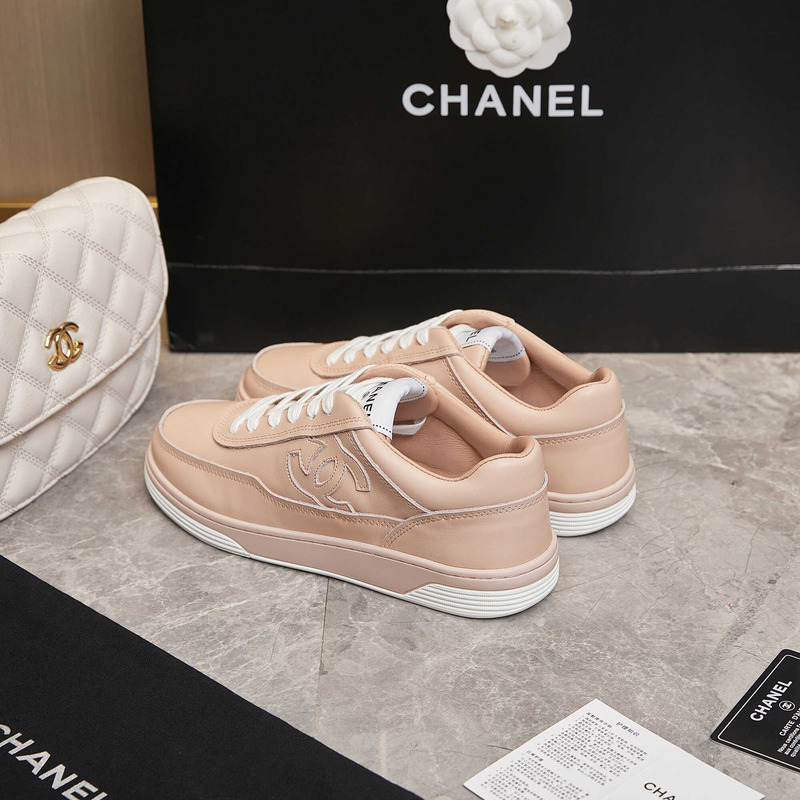 Ch*el sneaker calfskin in pink