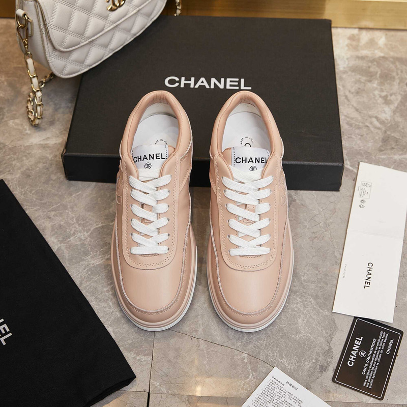 Ch*el sneaker calfskin in pink