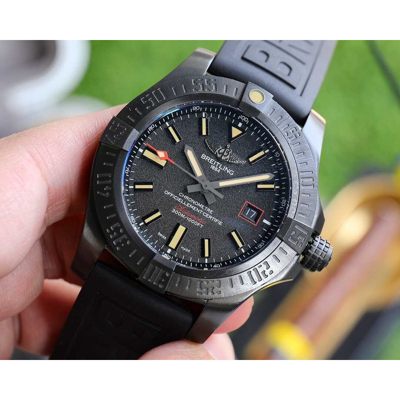 Breitling Avenger Blackbird 44 Black