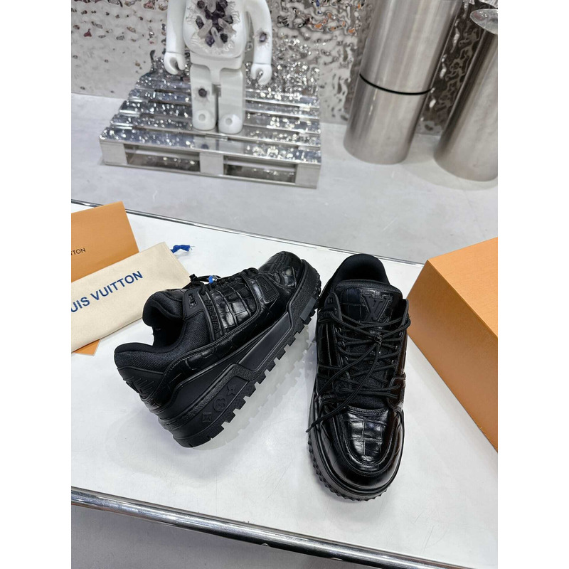 l**is V*t*n lv trainer maxi sneaker black