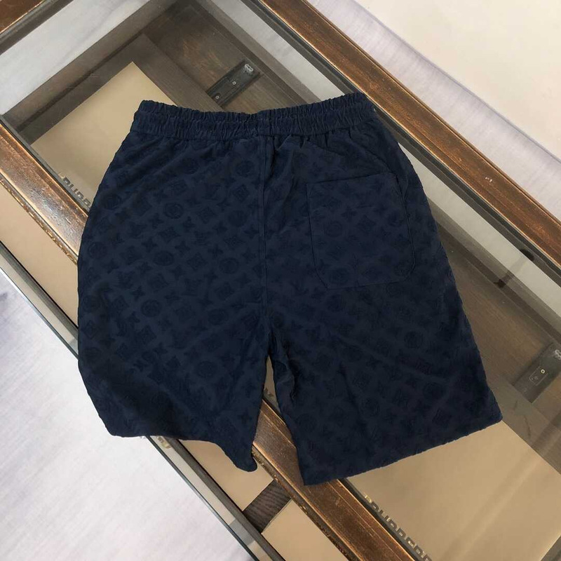 l**is V*t*n damier short dark blue