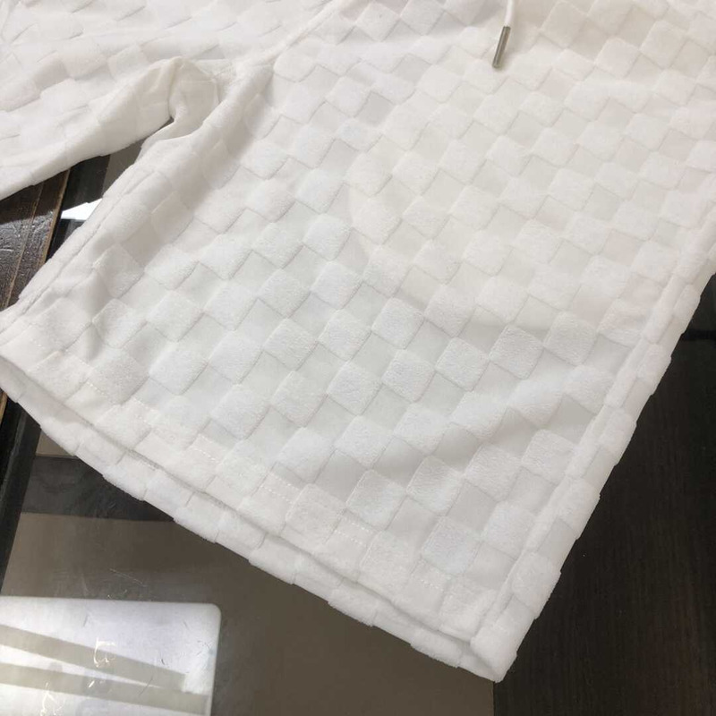 l**is V*t*n damier short white