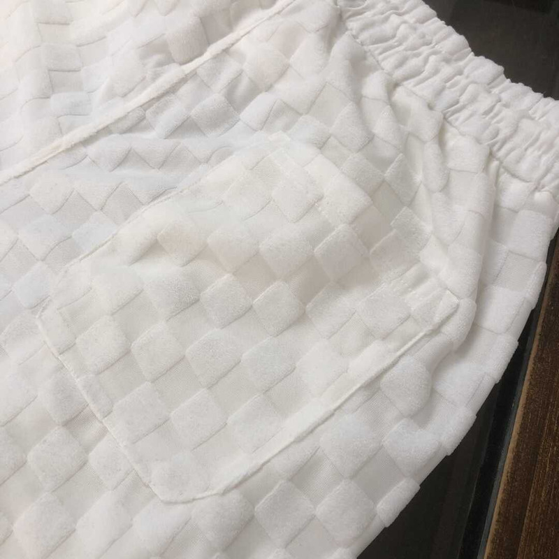 l**is V*t*n damier short white