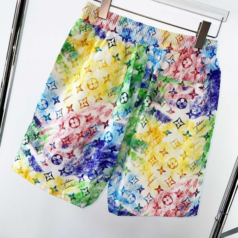 l**is V*t*n monogram shorts multicolor