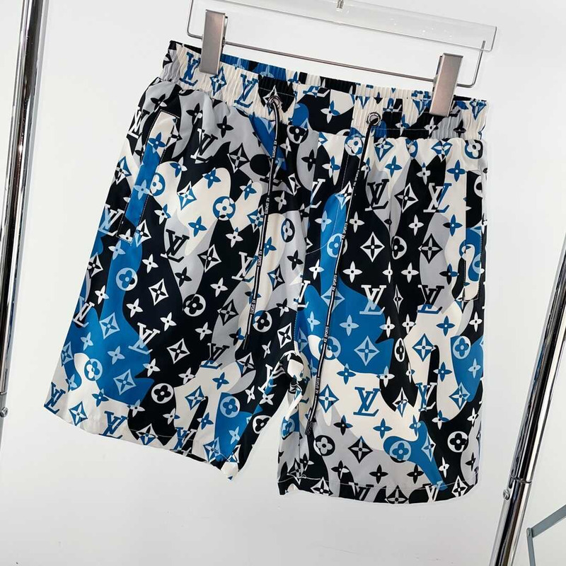 l**is V*t*n monogram shorts multicolor