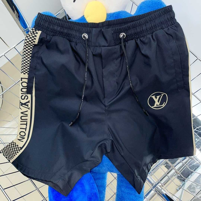 l**is V*t*n logo printed short black