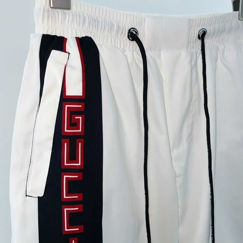 G*u*i technical shorts white