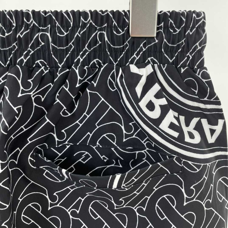 B**rry logo printed short in black