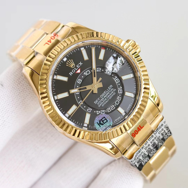 Rolex Sky-Dweller Wacth Gold And Black