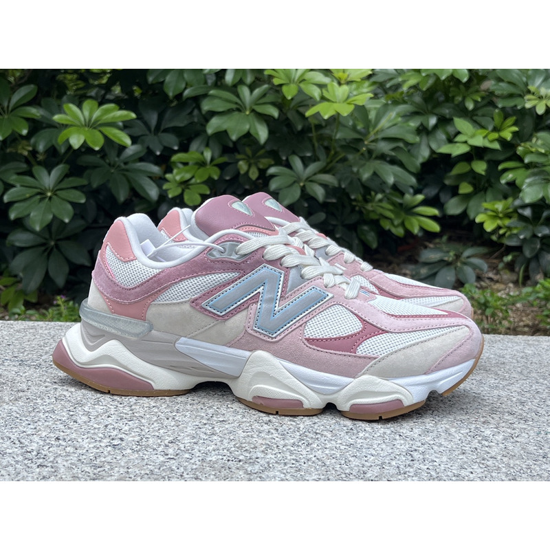 New Balance 9060 Rose Pink