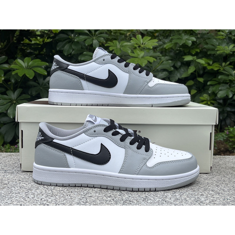 Air Jordan 1 Retro Low Golf Wolf Grey