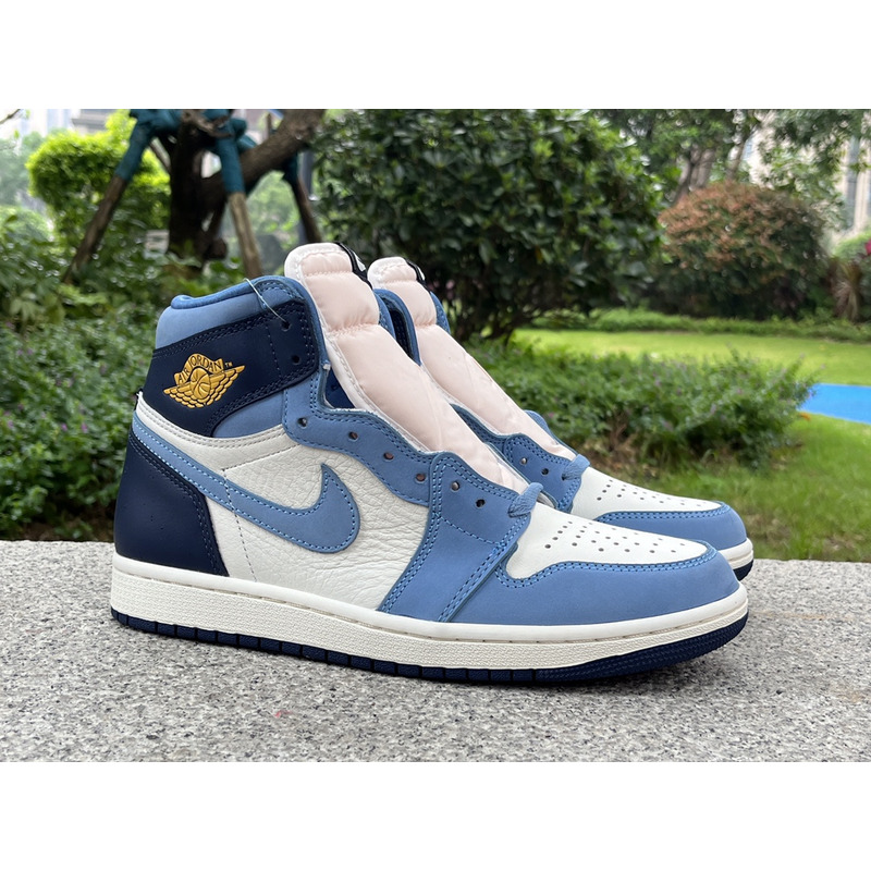 Air Jordan 1 High OG“First in Flight” Blue