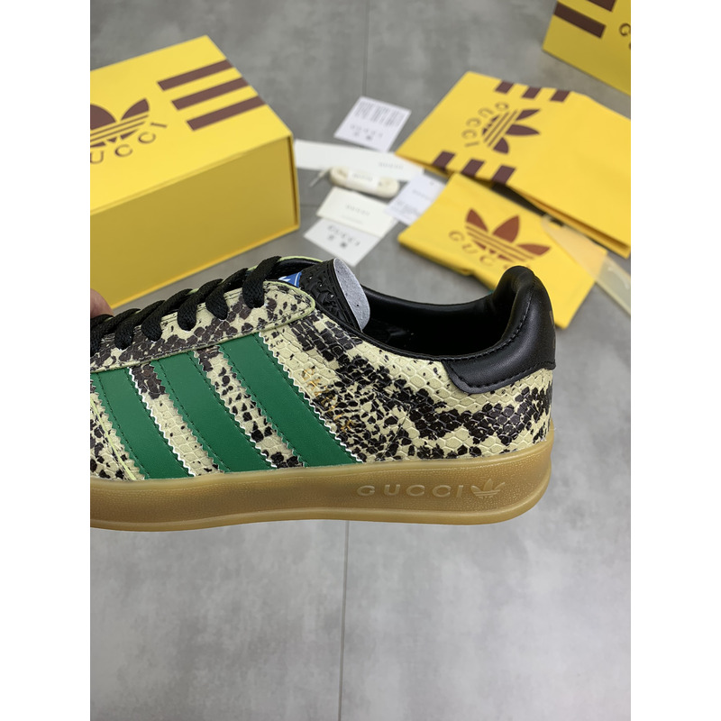 g*u*i Ad*s gazelle g*u*i python print sneaker