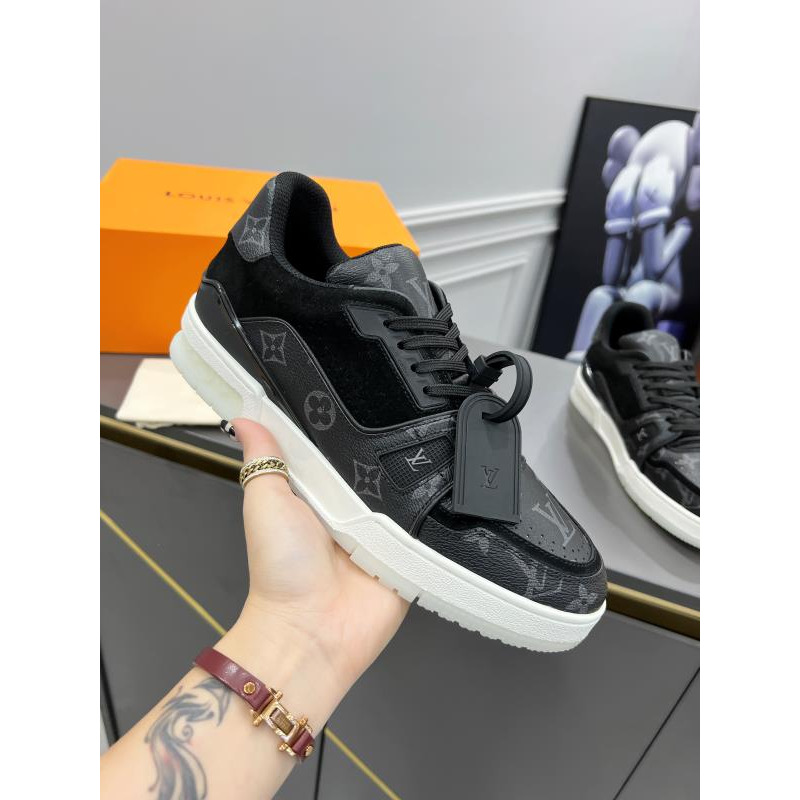 l**is V*t*n trainer eclipse monogram sneaker