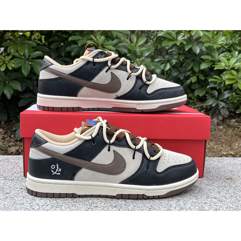 Nike SB Dunk Low Black/Milk White/Brown