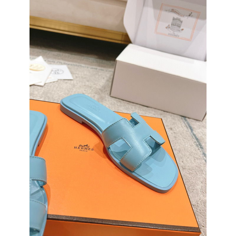 H**mes oran leather sandal light blue