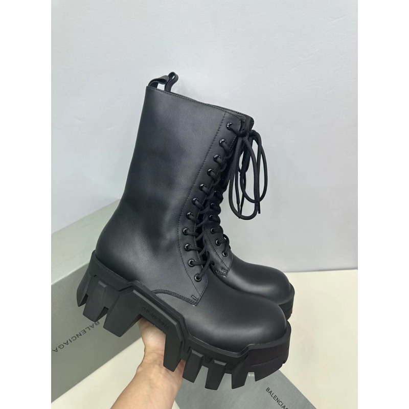 Ba*len*cia*ga bulldozer lace-up boot in black vegetal calfskin black boot