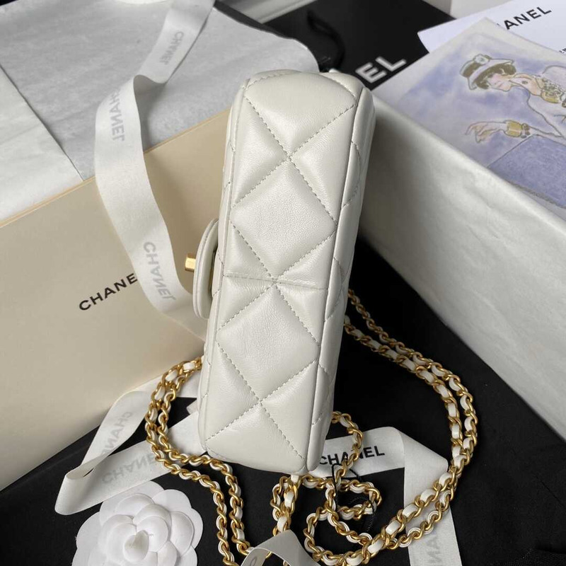 Ch*el mini flap bag lambskin imitation pearls & gold metal white