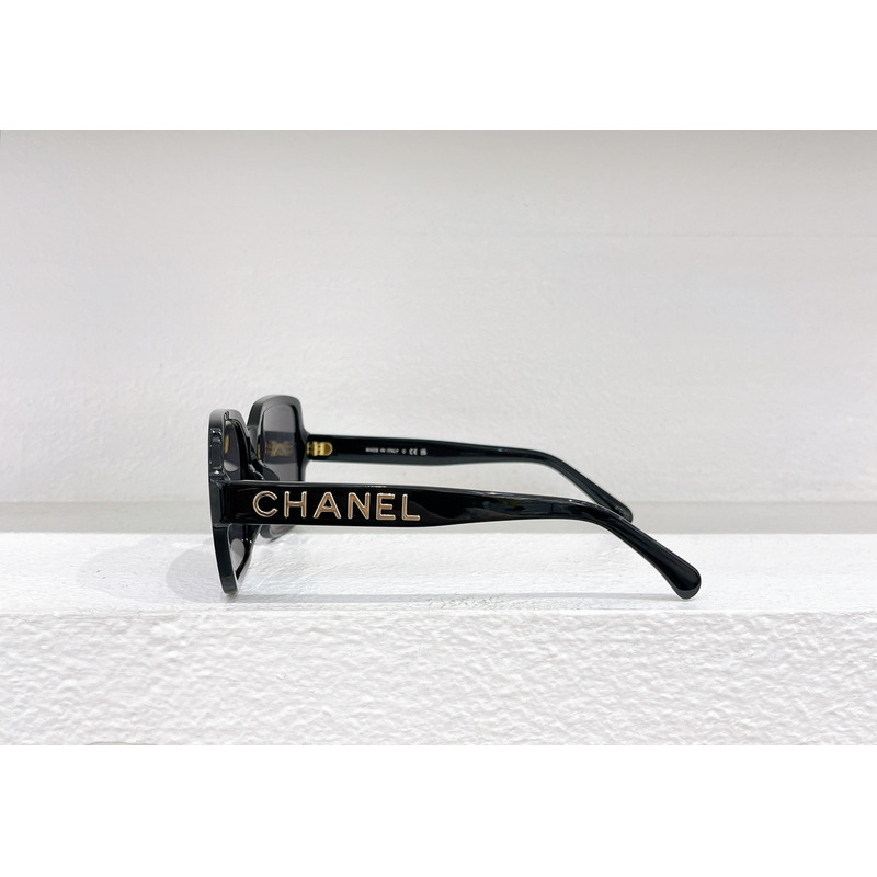 Ch*el square sunglasses black