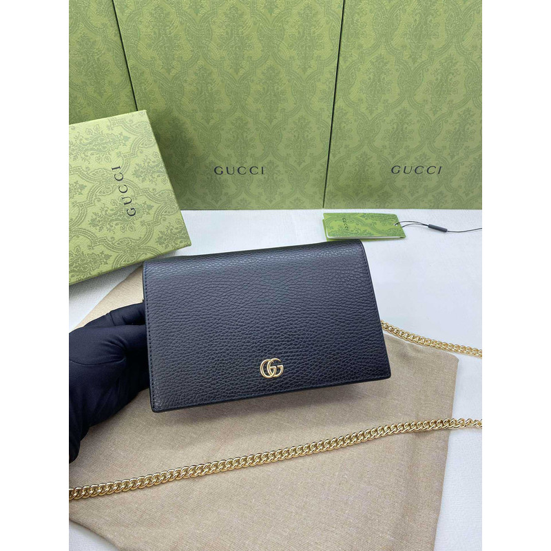 G*u*i gg marmont chain wallet black