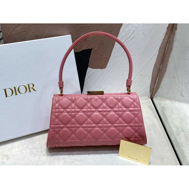 D*or caro cannage frame bag pink leather