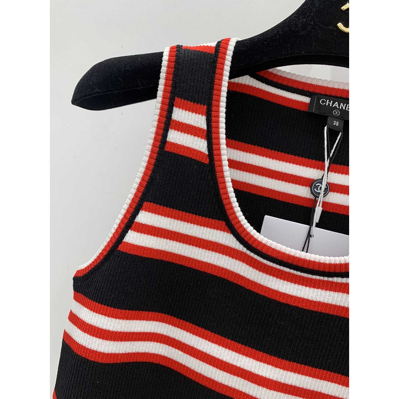 Ch*el tank top black and red