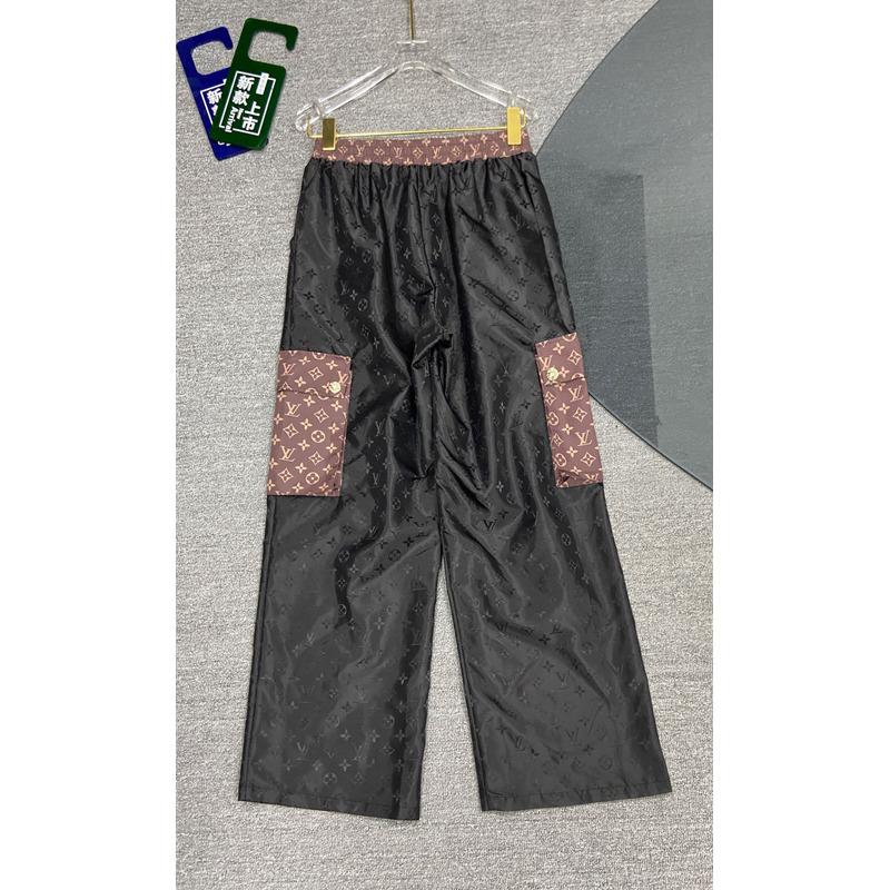 l**is V*t*n monogram pants black/brown