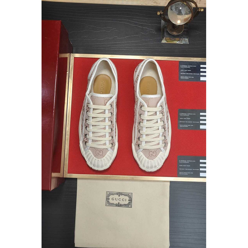 G*u*i gg canvas sneakers