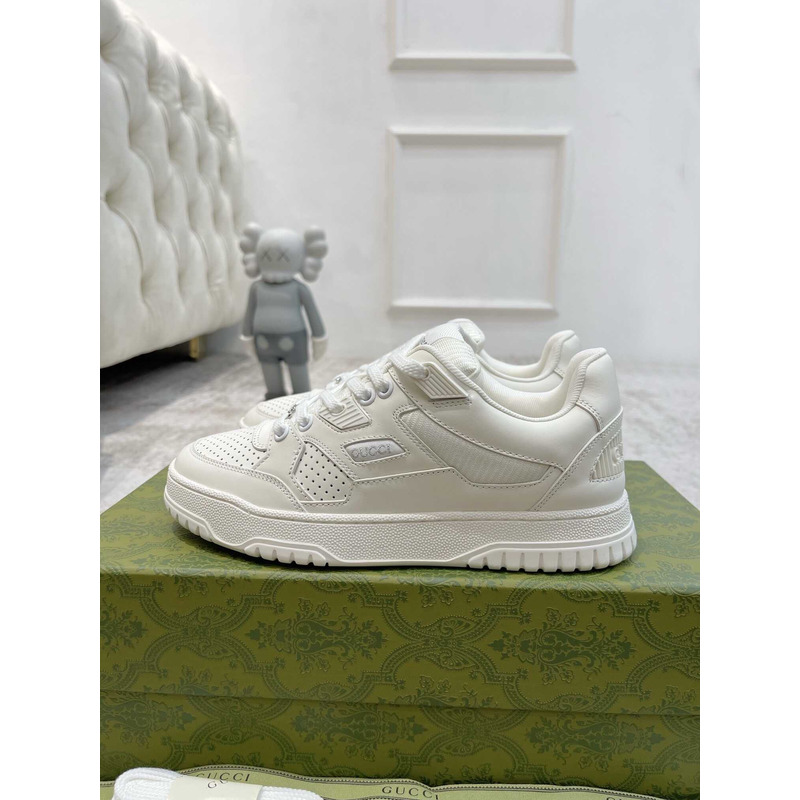 G*u*i interlocking g sneaker with leather white