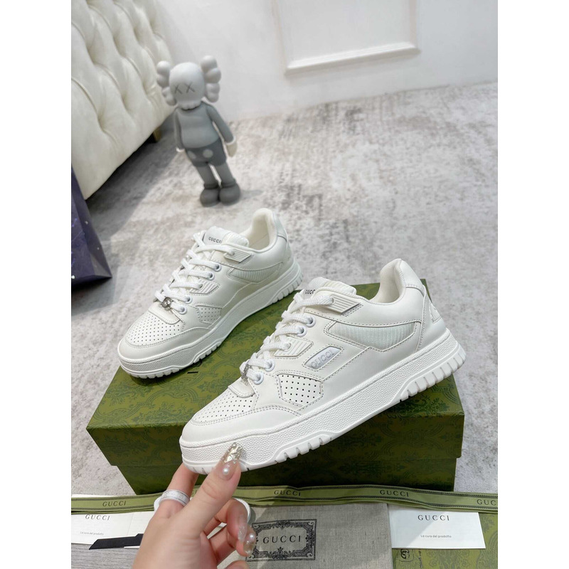 G*u*i interlocking g sneaker with leather white