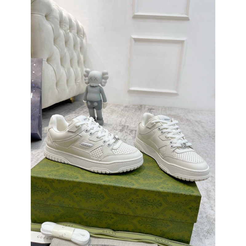 G*u*i interlocking g sneaker with leather white